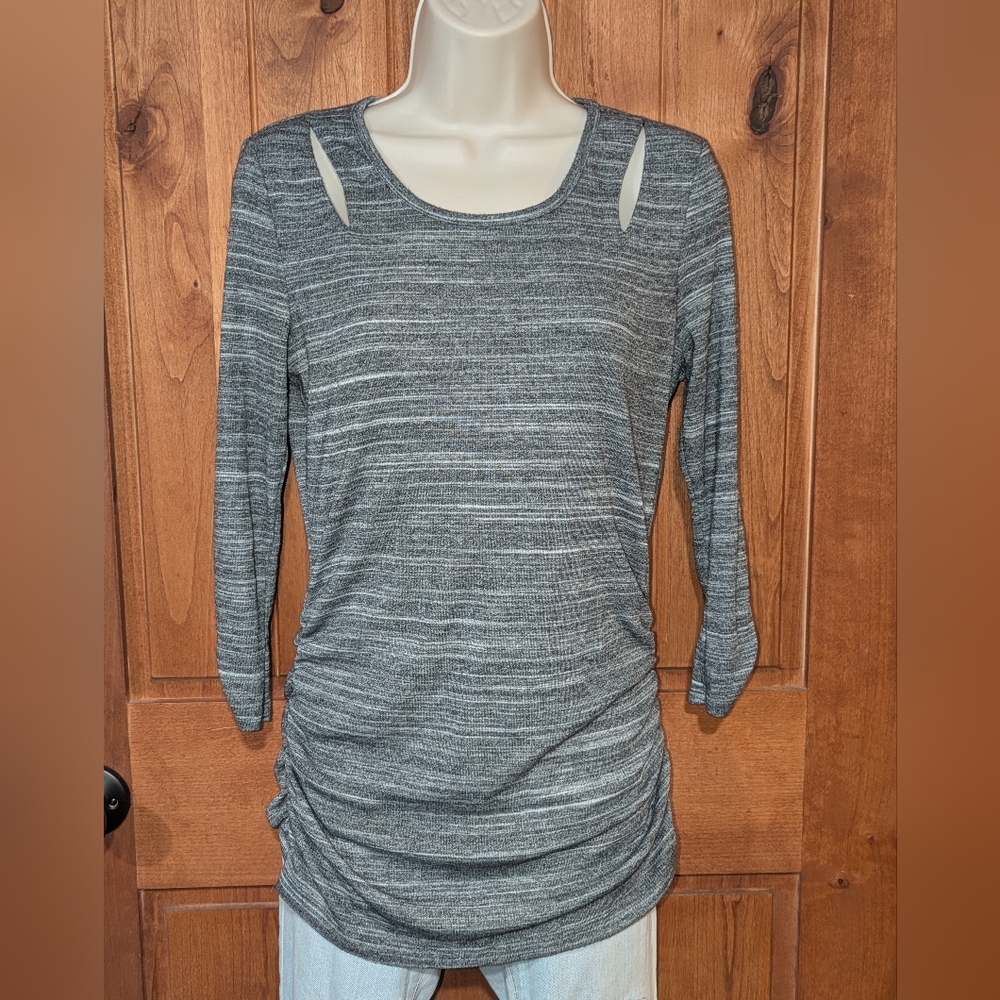 Iz Byer Charcoal Heathered Women's‎ Blouse